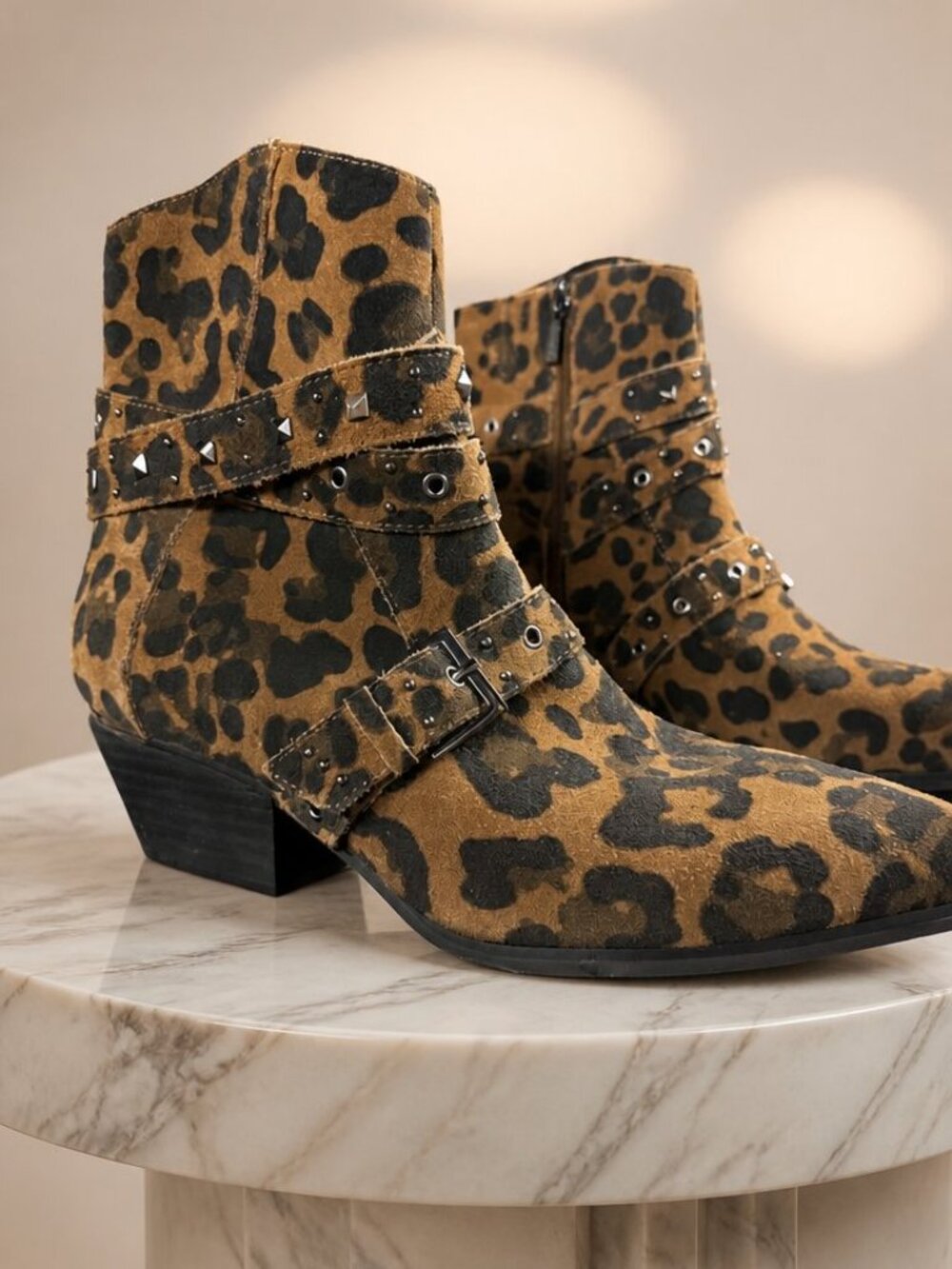 Kenneth Cole Cheyenne Stud Real Leather Leopard-Print Ankle Boots 7.5M - Picture 3 of 10